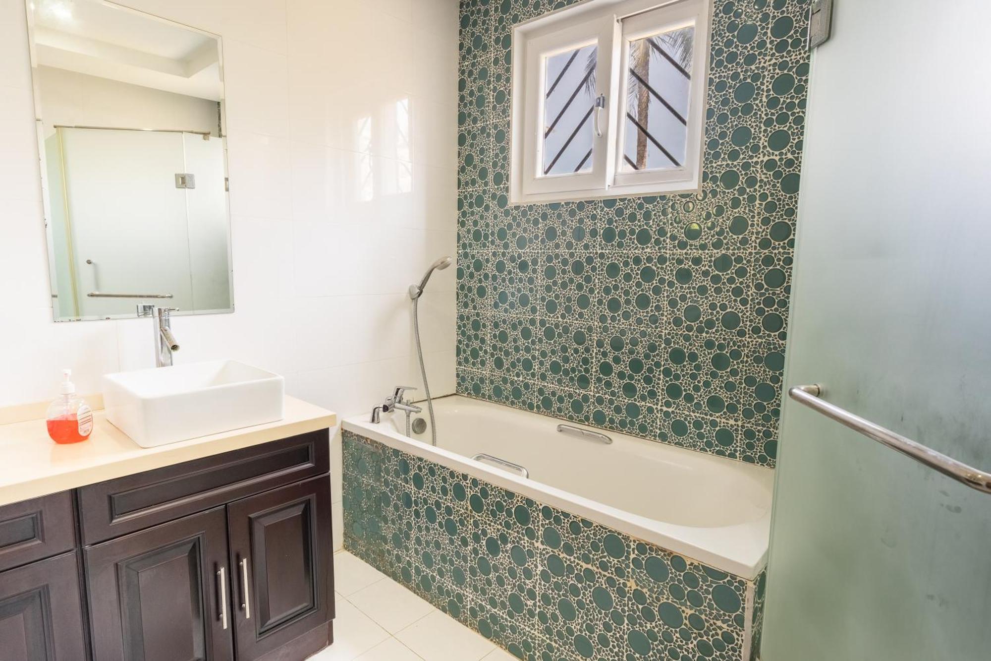 Queens Chateau Boutique Villa Diani Beach Eksteriør bilde