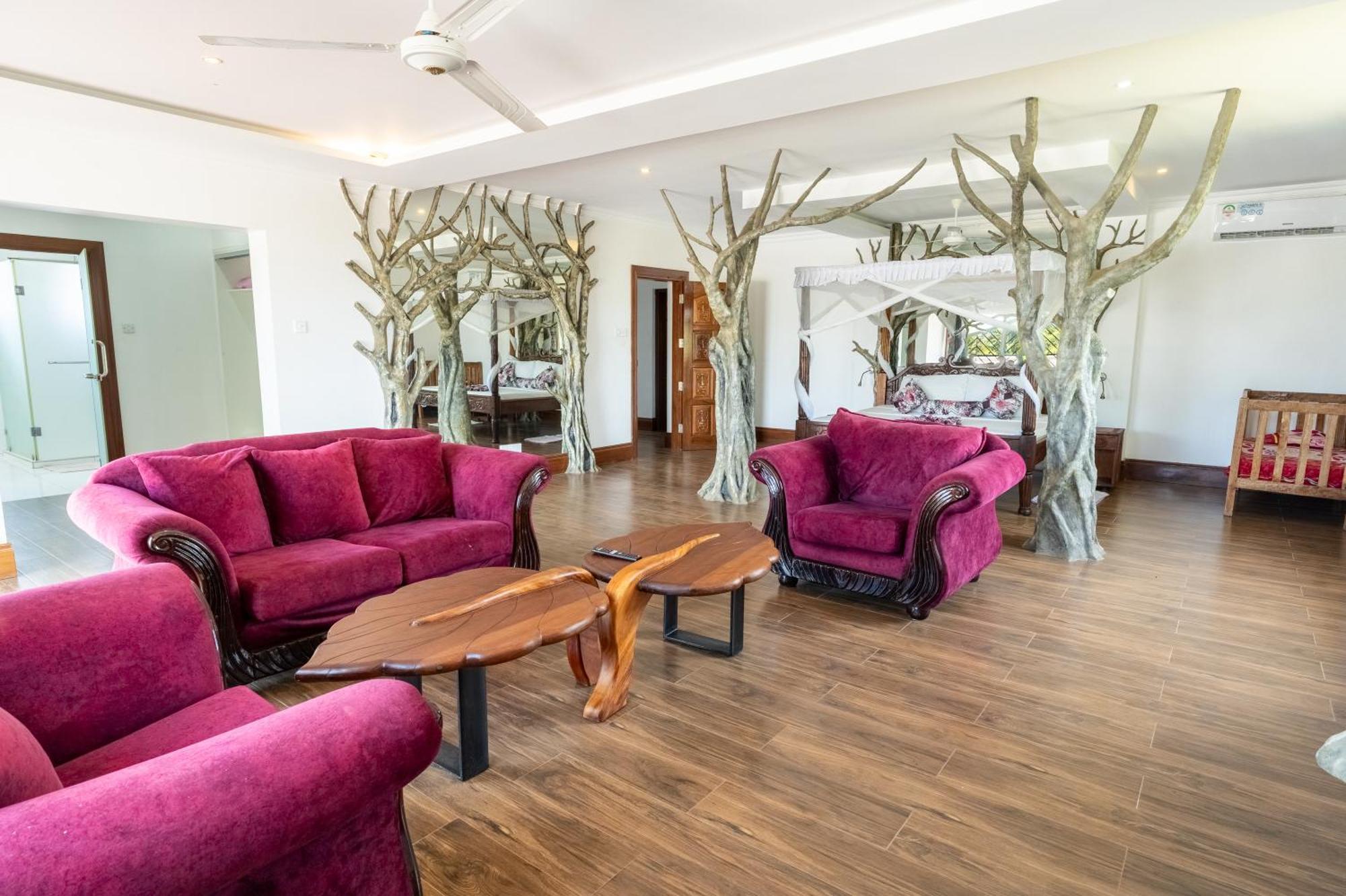 Queens Chateau Boutique Villa Diani Beach Eksteriør bilde