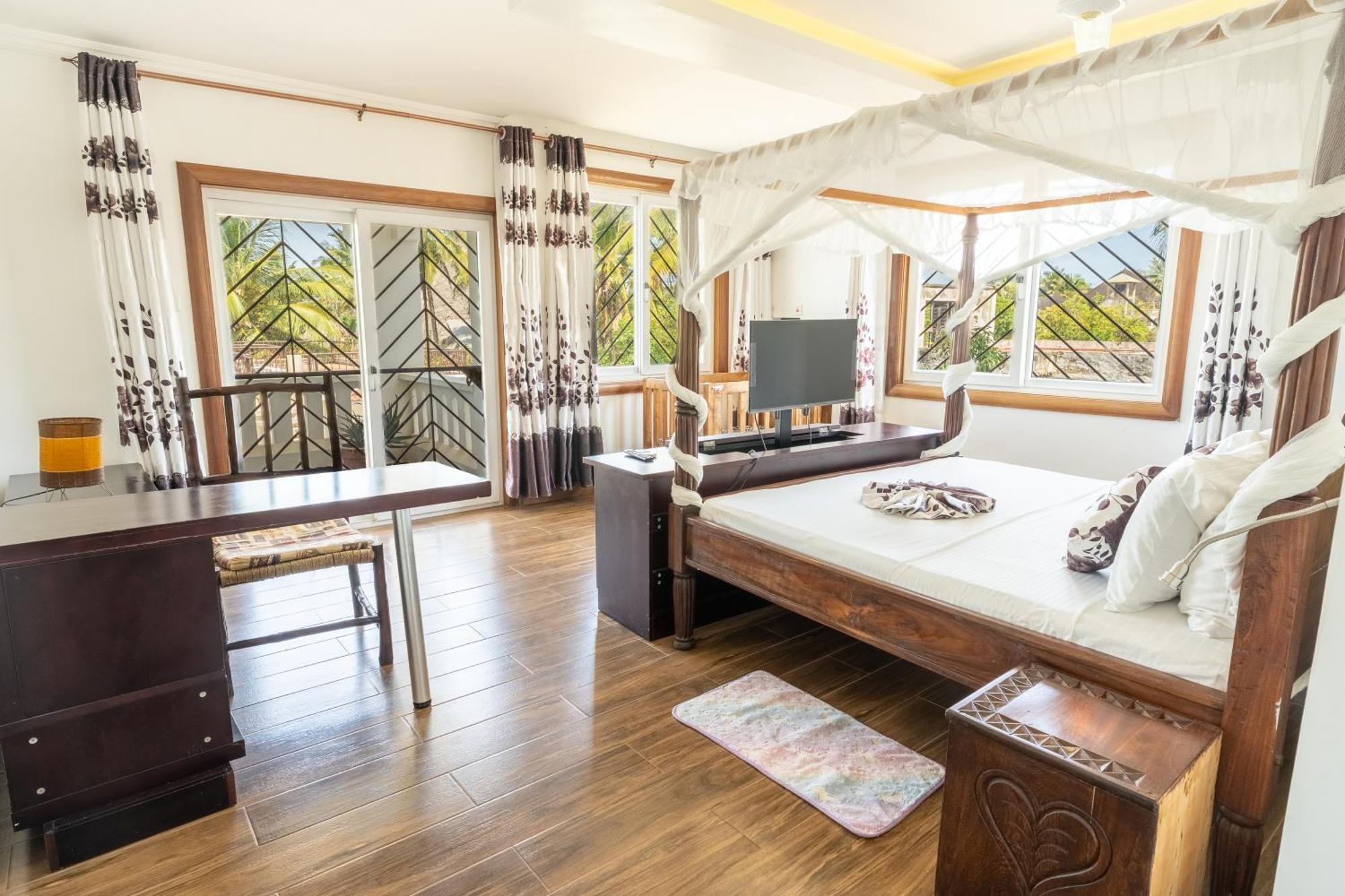 Queens Chateau Boutique Villa Diani Beach Eksteriør bilde