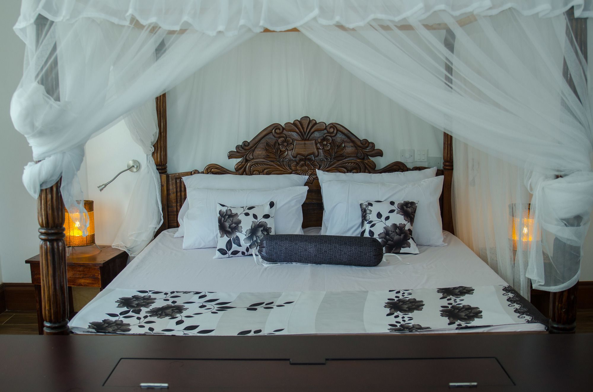 Queens Chateau Boutique Villa Diani Beach Eksteriør bilde
