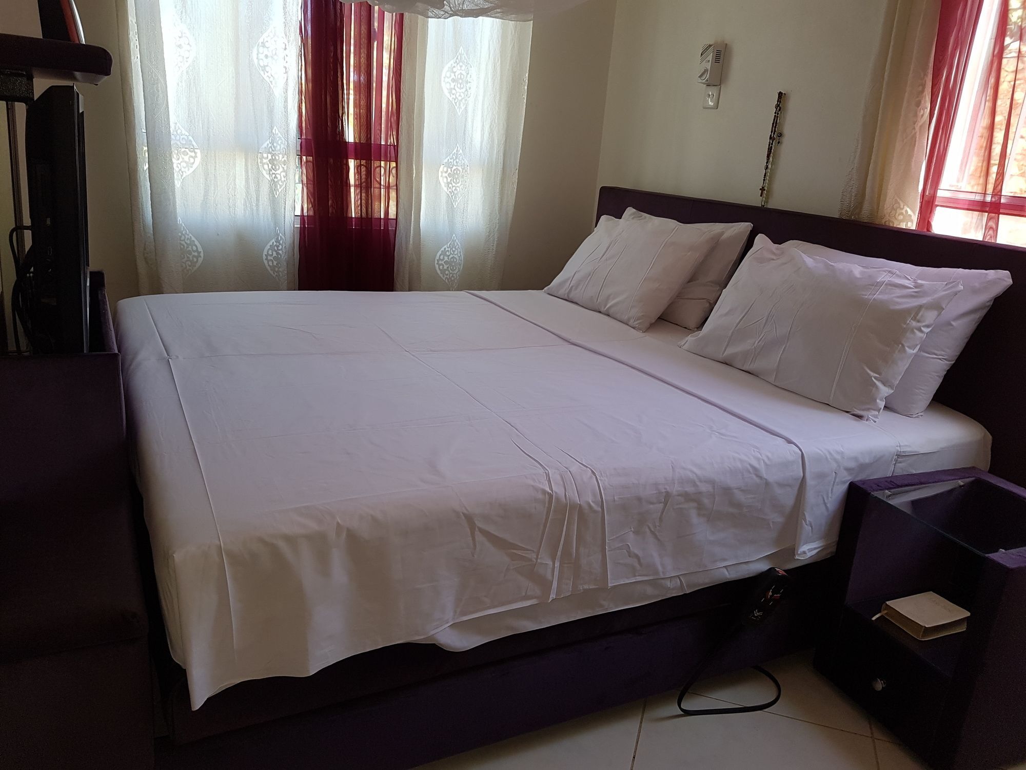 Queens Chateau Boutique Villa Diani Beach Eksteriør bilde